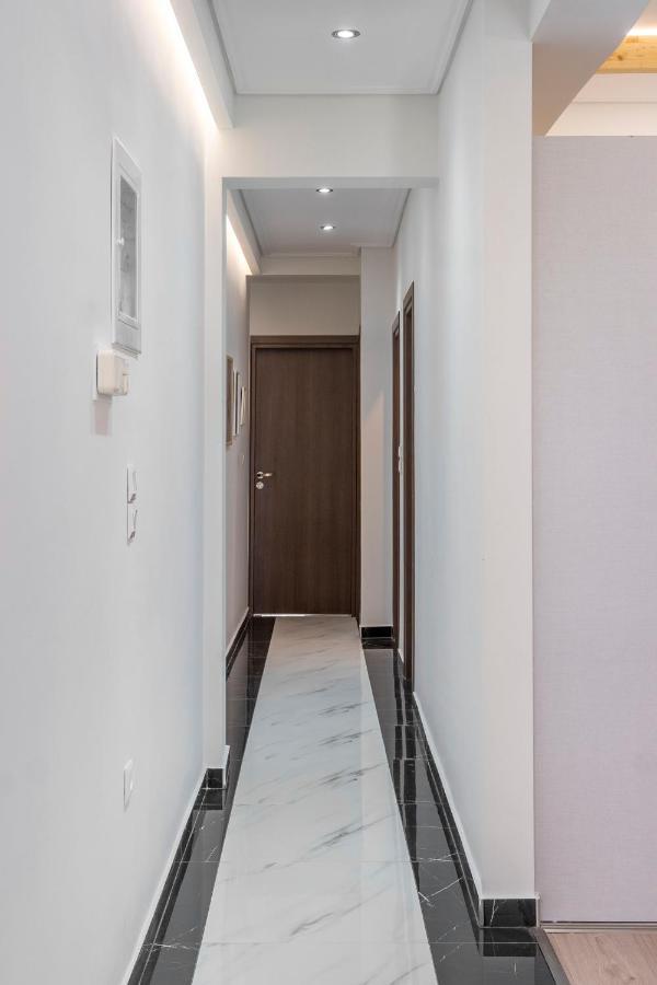 2 Bedroom Condo With Dream Balcony Афины Экстерьер фото